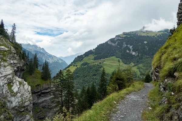 Martinsmadhütte-Tschinglealp-(Alpwirtschaft ) Elm GL «Nähe Martinsloch»